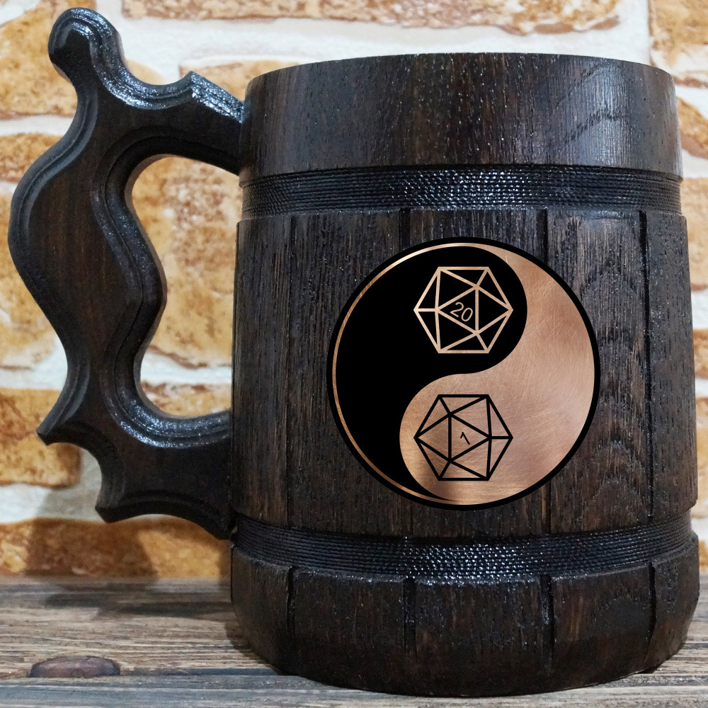 Dungeons & Dragons - Twenty Sided Dice Ying Yang