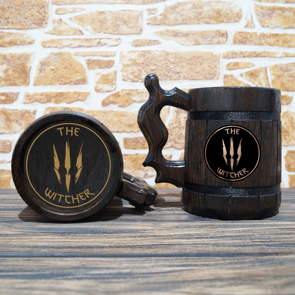 Gifts for Gamer Men #99/0.6L / 22 Ounces Witcher Wolf Geralt Medallion Mug Witcher Stein Witcher Beer Mug Witcher Mug Custom Beer Steins Wooden Beer Mug Gamer Mug